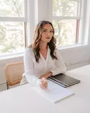 Zoitsa "Zoe" Petropoulos, Victoria, Real Estate Agent